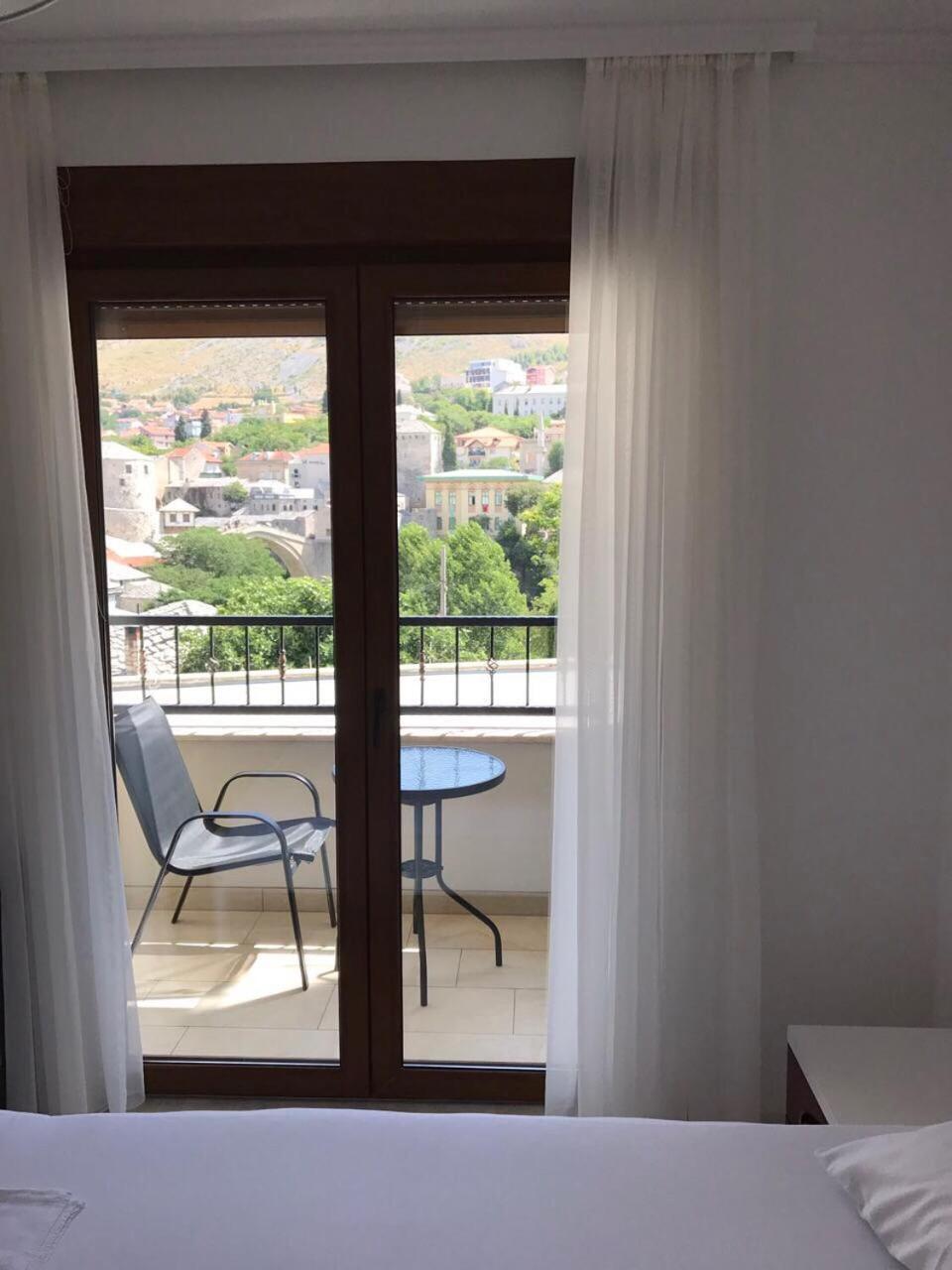 Apartment Light De Luxe - With Old Bridge View Mostar Exterior photo